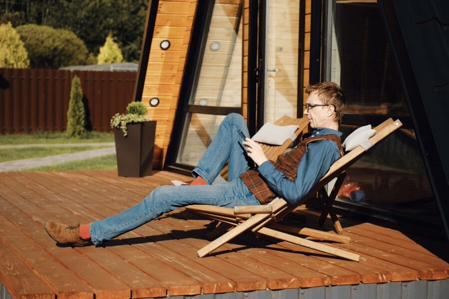 Your-garden-needs-a-man-cave